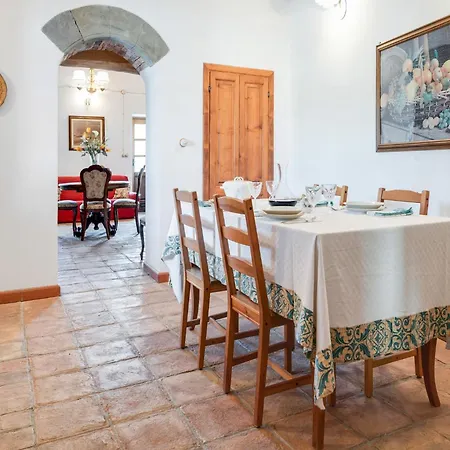Flat With Heated Hot Tub And Shared Pool Apartment