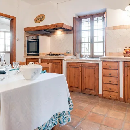 Flat With Heated Hot Tub And Shared Pool *